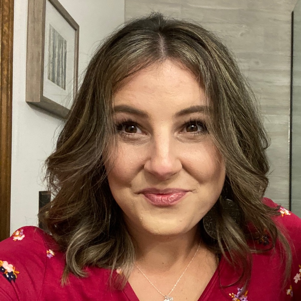 Meet your Posher, Courtney